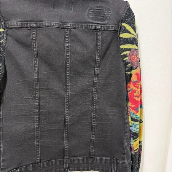 Desigual Claudia Patchwork Denim Jacket | Embroidered Boho Floral Size 34 XS - Picture 12 of 16